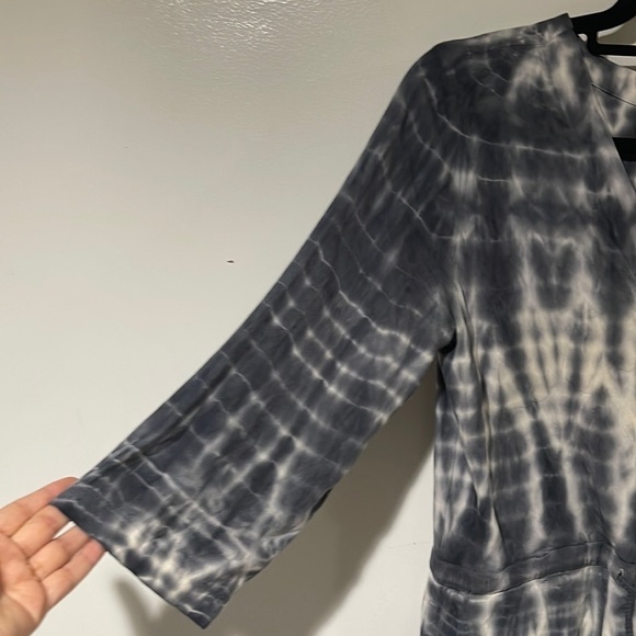 Cloth & Stone Romper Women's V Neck 3/4 Sleeve Small - Picture 4 of 9